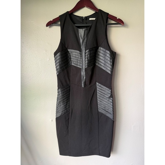 Mustard Seed Dresses & Skirts - Mustard Seed Womens Black Faux Leather Trim Sleeveless Bodycon Mini Dress Size M